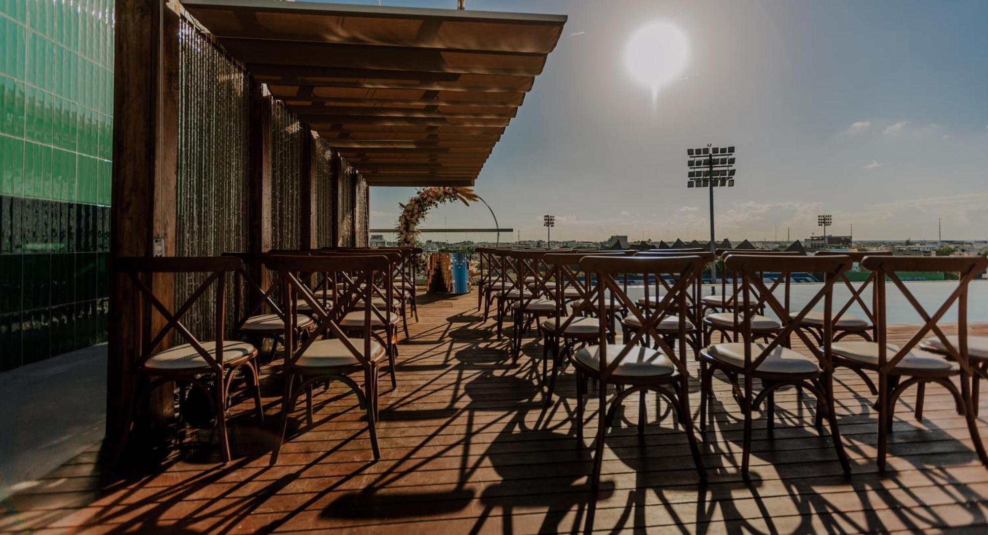 מלון Aloft פלאייה דל כרמן מראה חיצוני תמונה The rooftop of the hotel