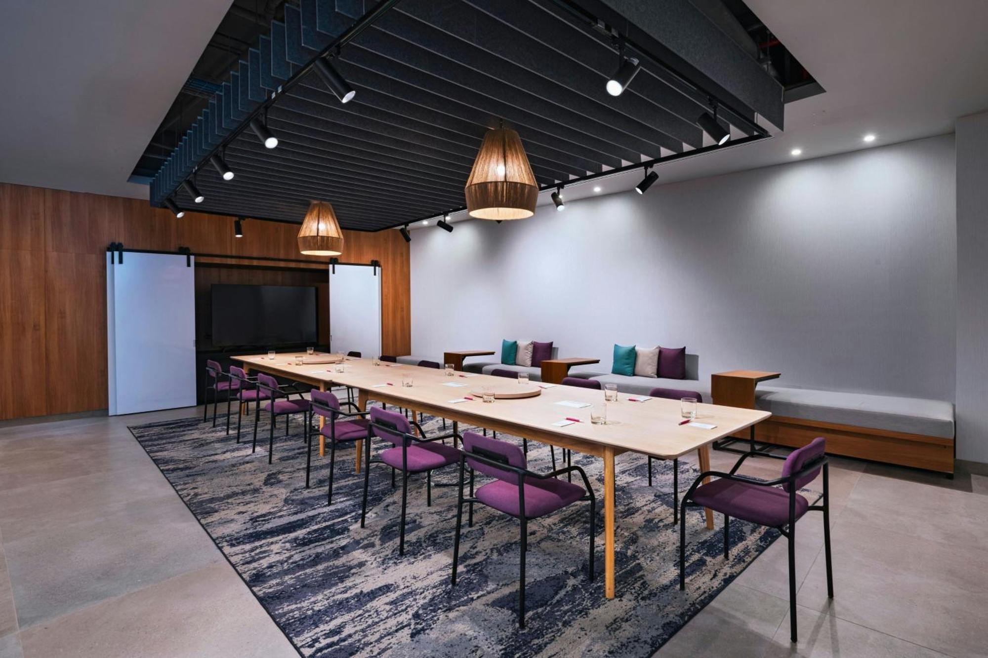 מלון Aloft פלאייה דל כרמן מראה חיצוני תמונה Meeting room at the hotel